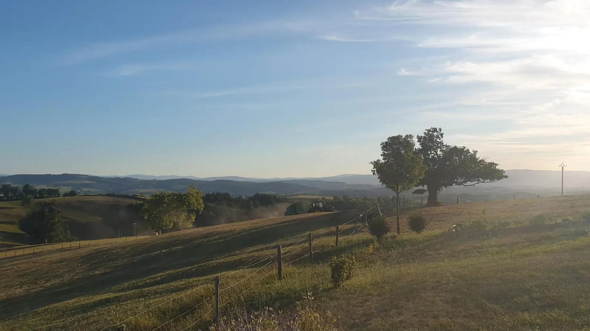 Gite De L'Ane Vert Lay Holiday home